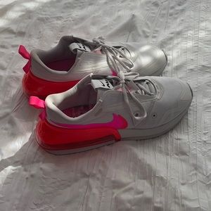 Nike Women’s Air Max Up Size 7.5